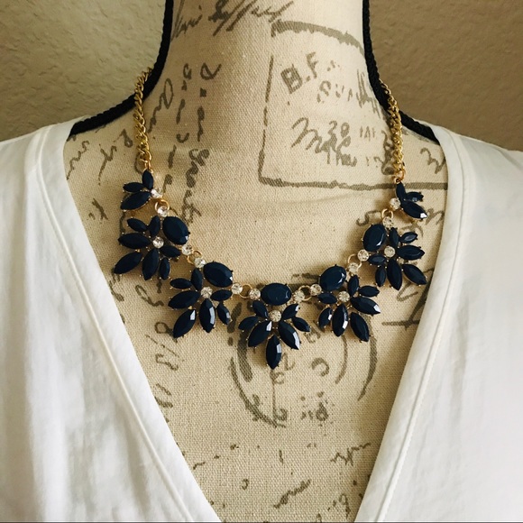 Jewelry - Necklaces